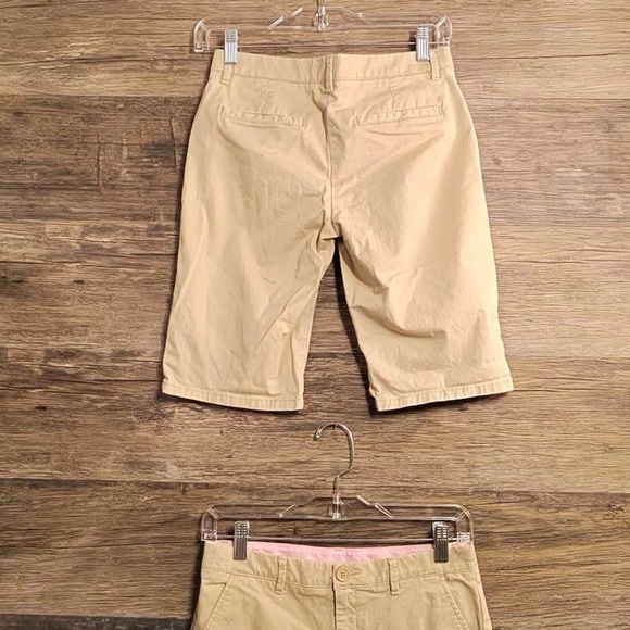 Set of 2 GAP Kids Girls Bermuda Uniform Tan Shorts - Picture 8 of 9